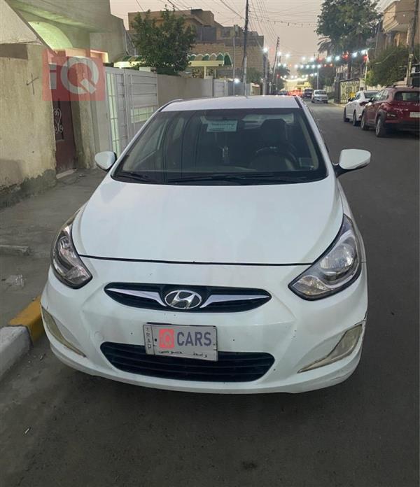 هیوندای ئەکسنت 2013  بۆ فرۆشتن لە عێراق -  بەغداد